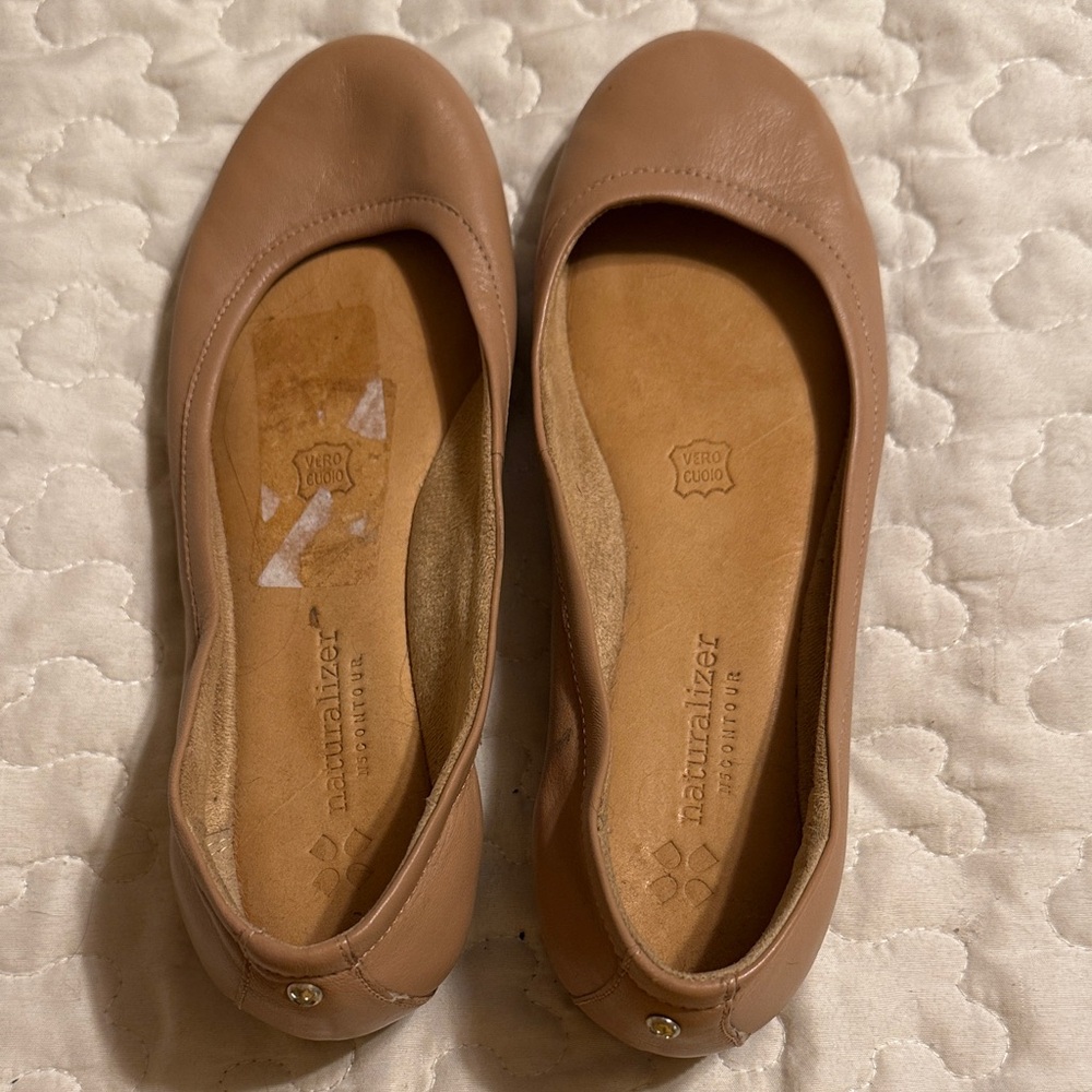 Naturalizer Women's Brown Leather Flats